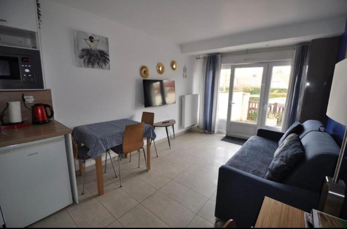 Appartement Cambita Montevrain Bagian luar foto
