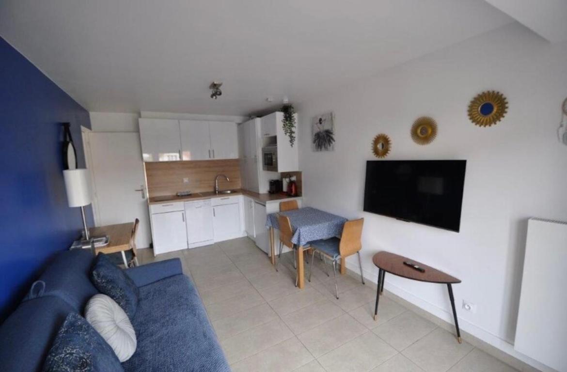 Appartement Cambita Montevrain Bagian luar foto